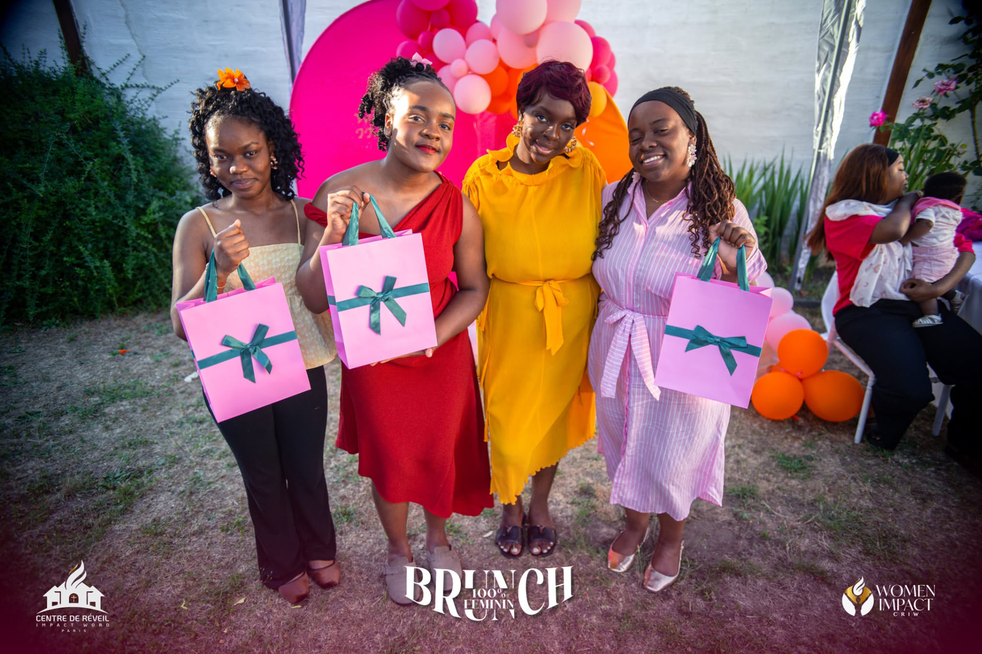 Remise de cadeaux au Brunch 100% Féminin